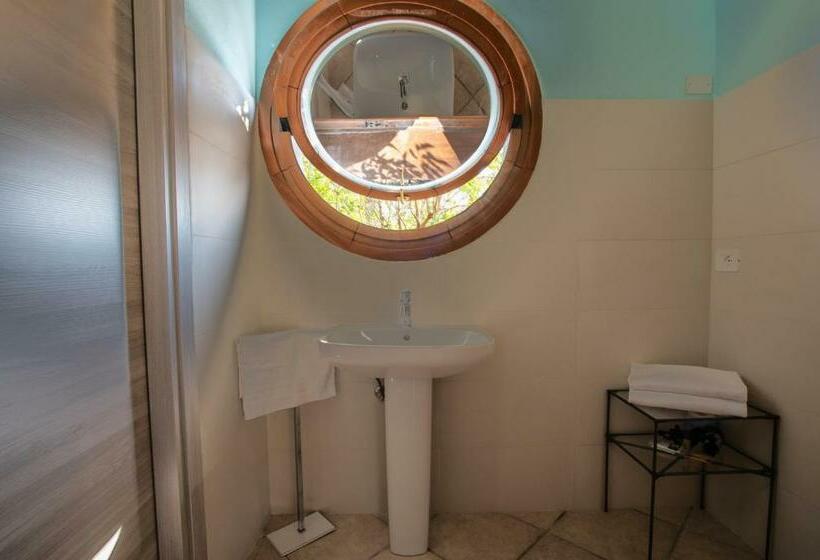 בית מלון כפרי Caneo