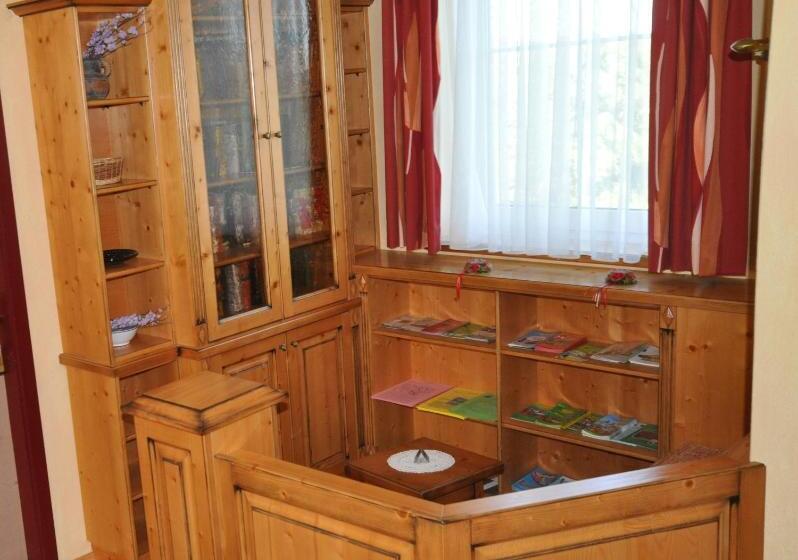 בית מלון כפרי Gasthof Zum Kramer