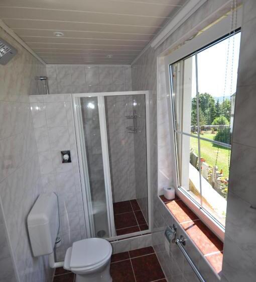 בית מלון כפרי Gasthof Zum Kramer