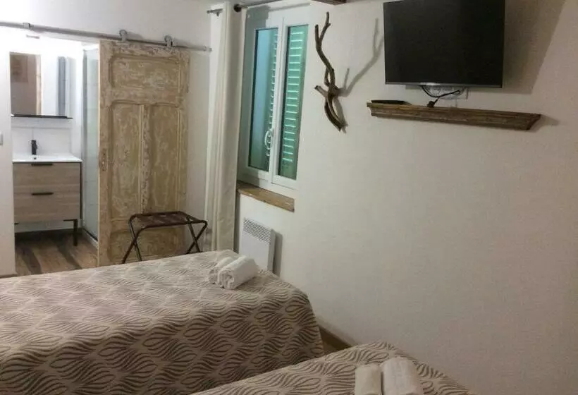 ホテル Restaurant De La Poste