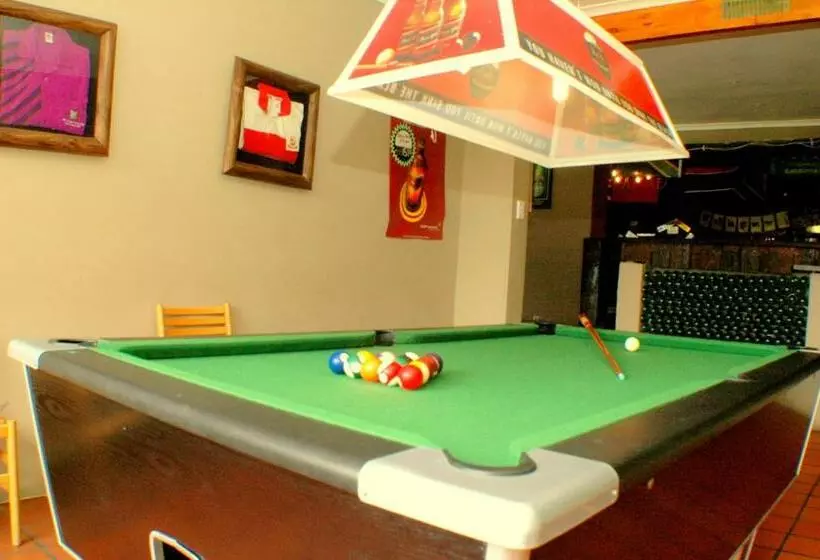 Majatalo Juffroushoogte Gaste Plaas