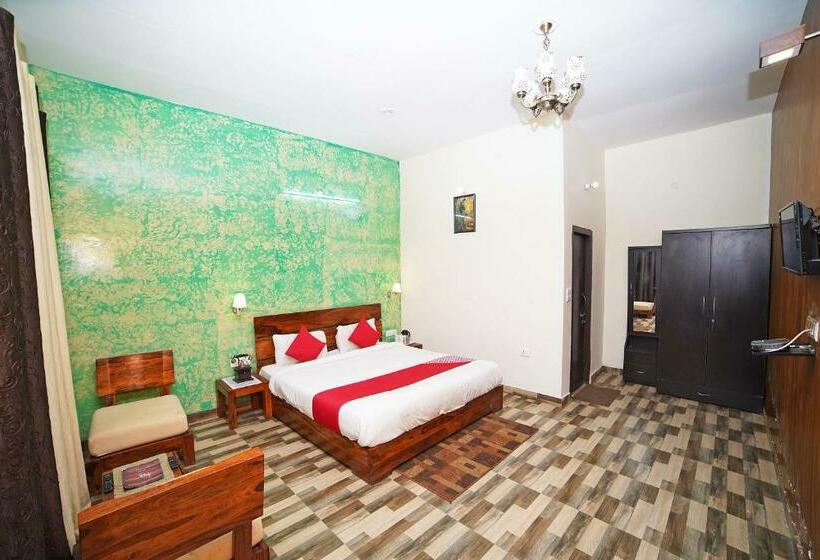 Pensionat Tathastu Resort