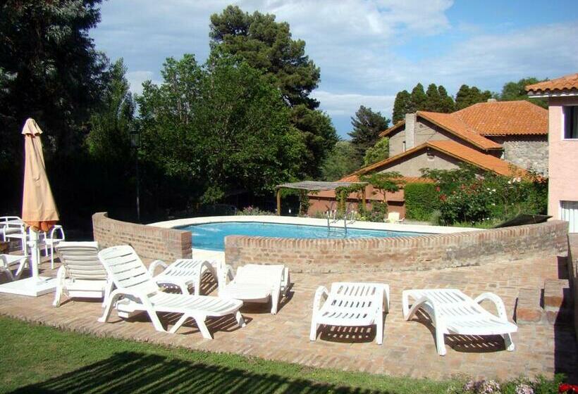 ユースホステル Posada San Andres