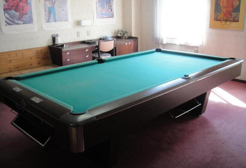 הוסטל Weisser Hof Happei