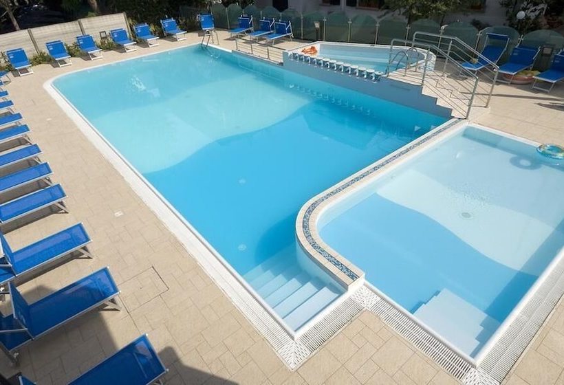 בית מלון כפרי Majestic