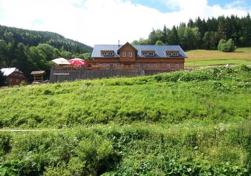 Hotelli Penzion Marienka
