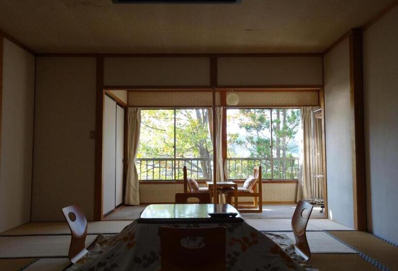 Oomukou Ryokan