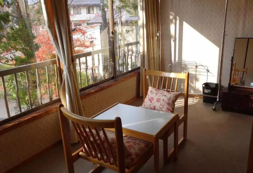 Oomukou Ryokan