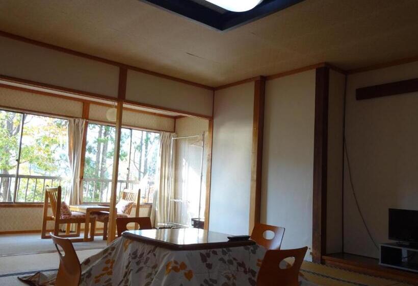 Oomukou Ryokan