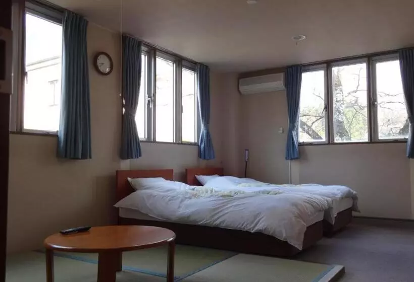 Oomukou Ryokan