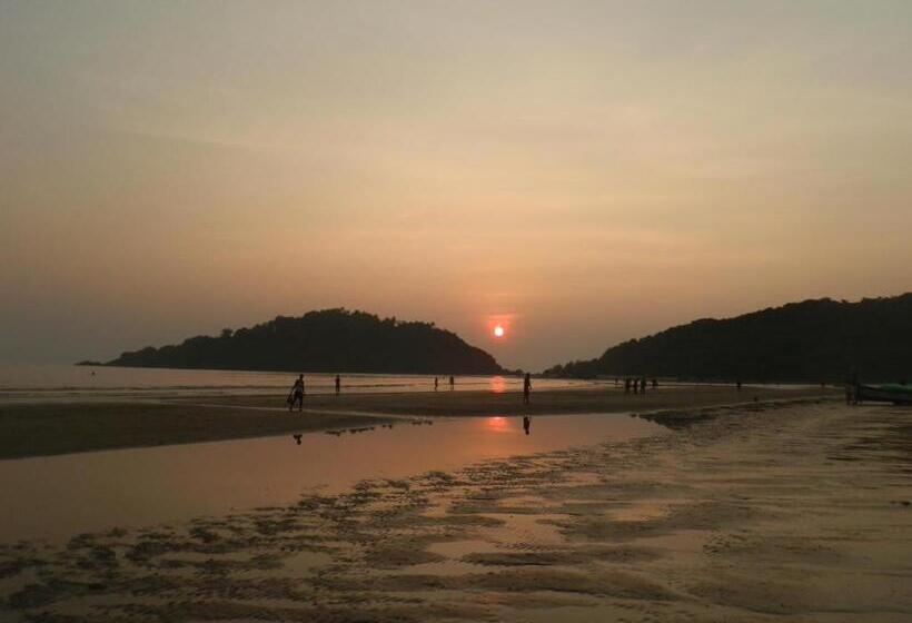 Pension (Hôtel basse catégorie) Aldrin Guest House