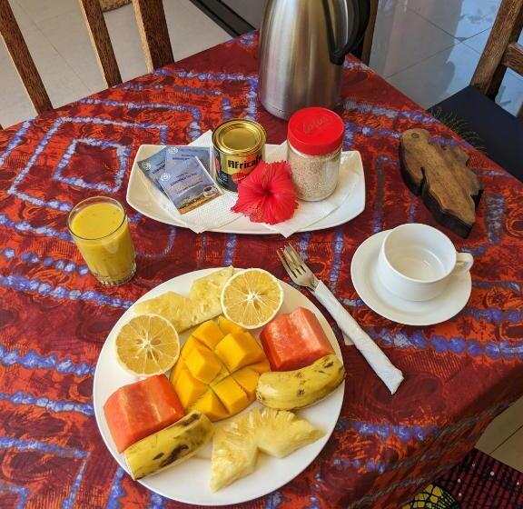 Pensão Mkadi Beach House