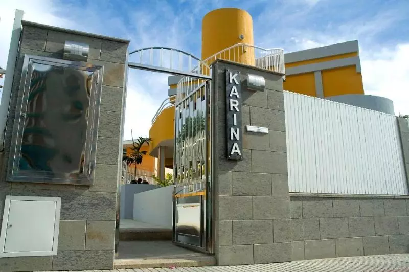 Apartamentos Karina