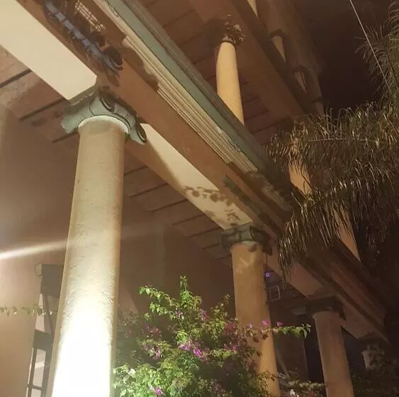 هتل Asuncion Palace