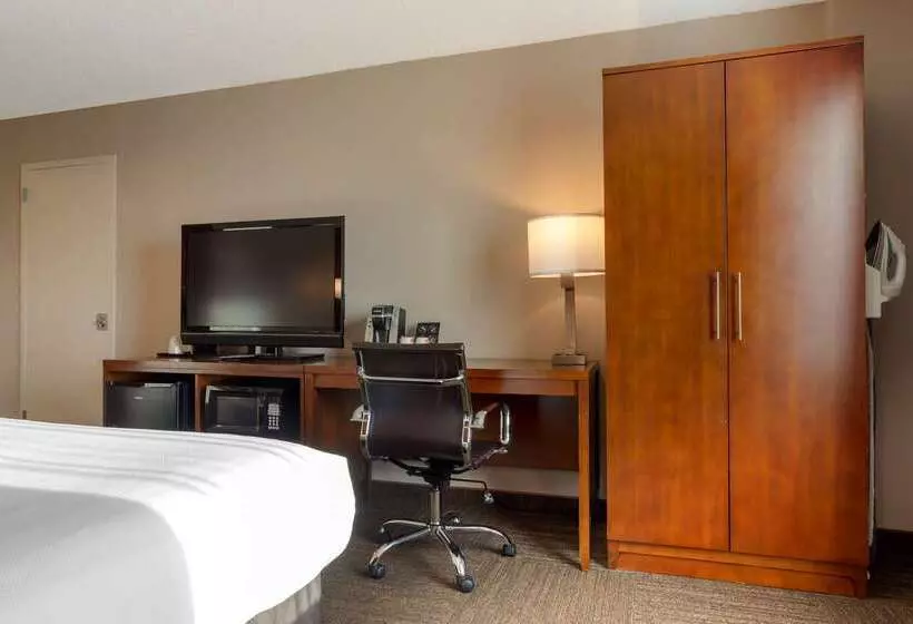 هتل Comfort Inn & Suites Presidential