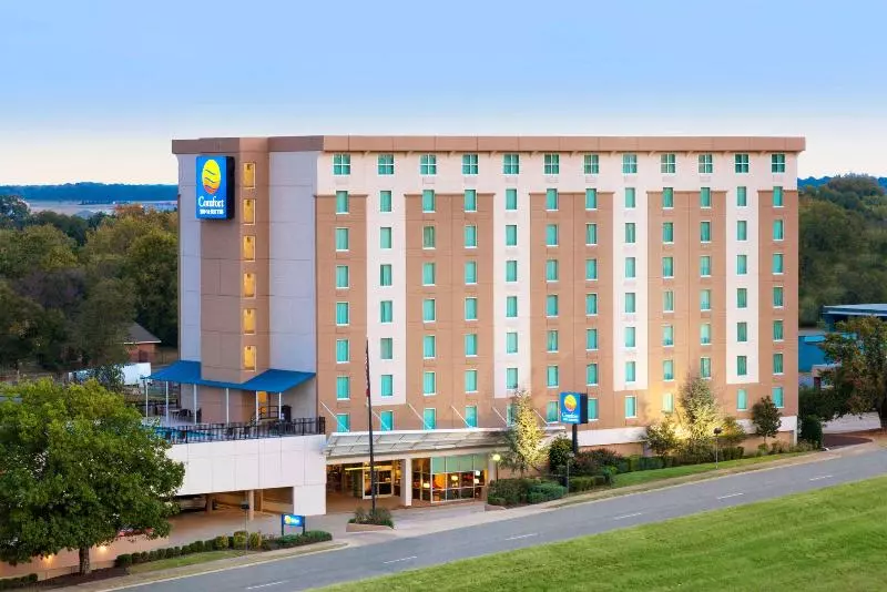هتل Comfort Inn & Suites Presidential