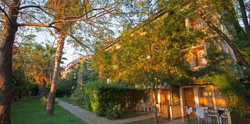 Perdikia Hill Hotel And Villas