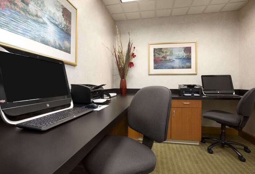 فندق Wingate By Wyndham Little Rock