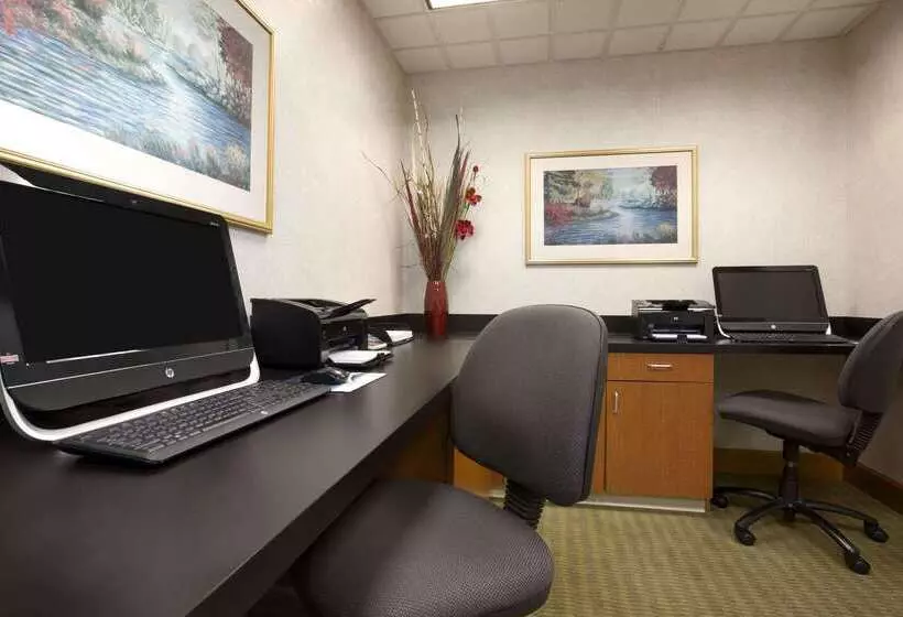 هتل Wingate By Wyndham Little Rock