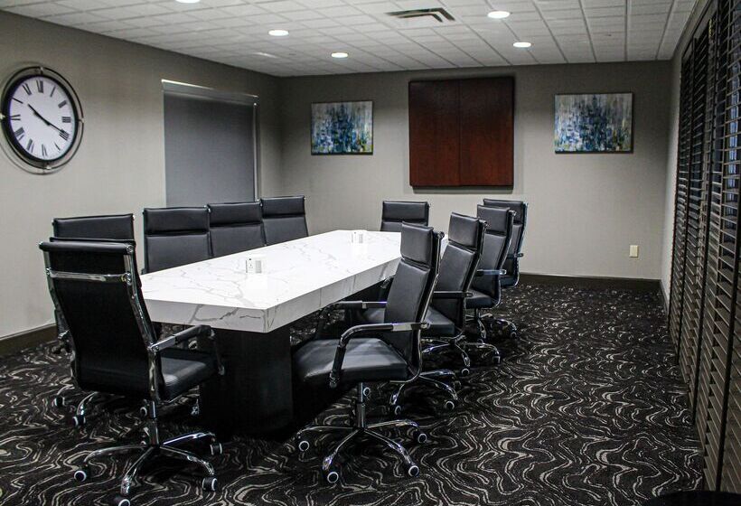 فندق Wingate By Wyndham Little Rock