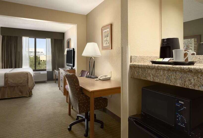 فندق Wingate By Wyndham Little Rock