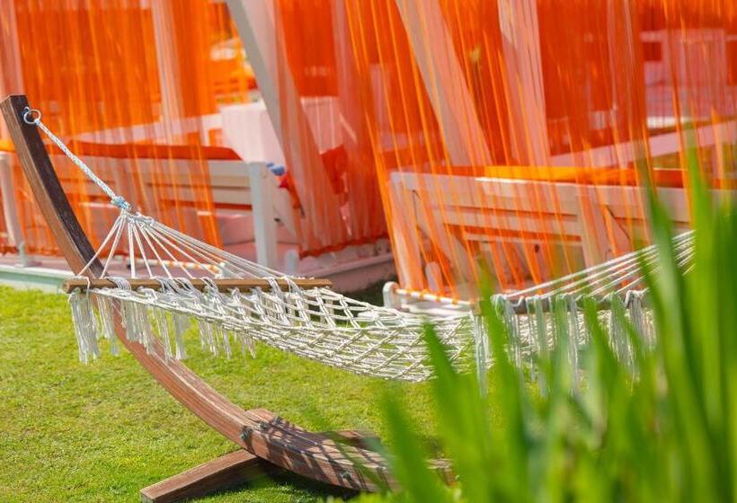 Sueno Hotels Beach Side