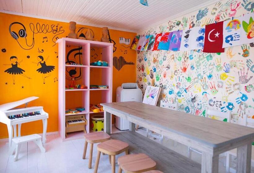 Sueno Hotels Beach Side