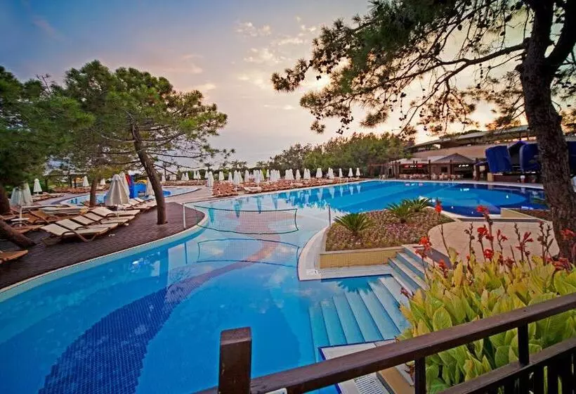 Sueno Hotels Beach Side