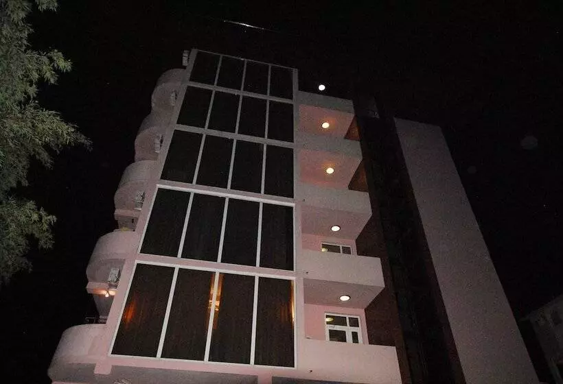 Hotelli Alles Guesthouse