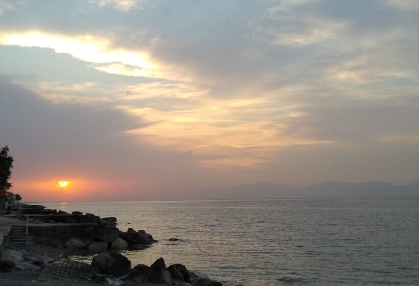 בית מלון כפרי Villa Constantina Apartments