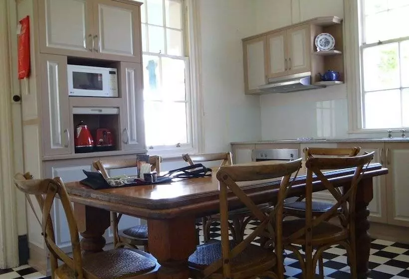 Byron Bay Cottages
