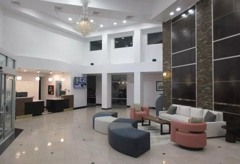 Holiday Inn Express Hotel & Suites Houston Downtown Convention Center, An Ihg