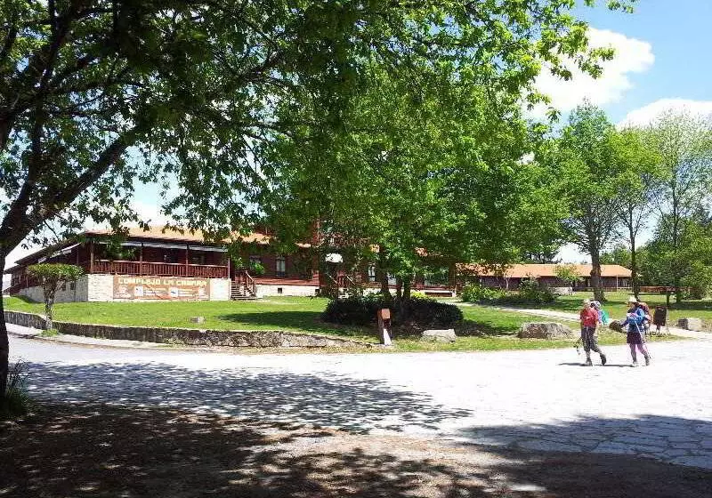 Отель Alda Palas De Rei