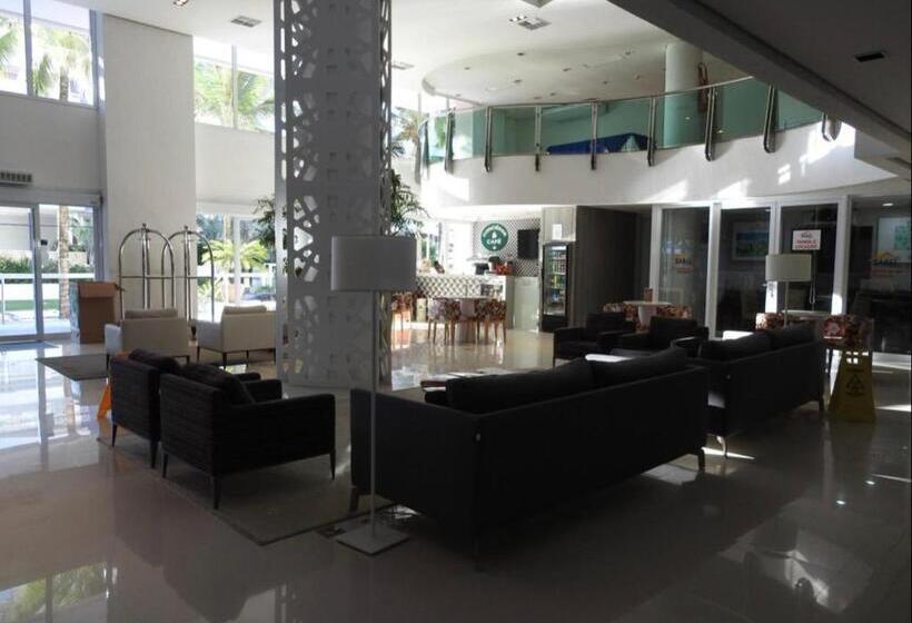 ホテル Apartamento Em Resort Ilha Da Madeira Na Riviera