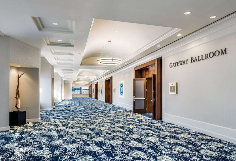 Hotel Doubletree By Hilton San Jose