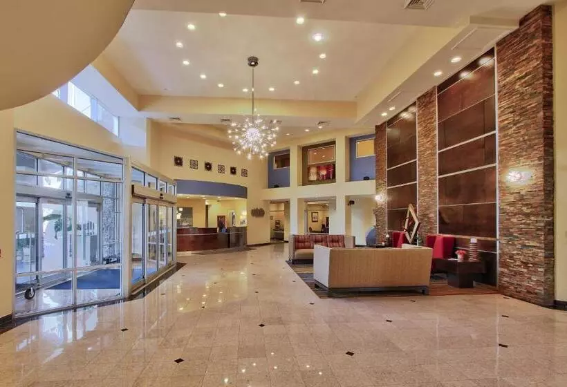 Holiday Inn Express Hotel & Suites Houston Downtown Convention Center, An Ihg