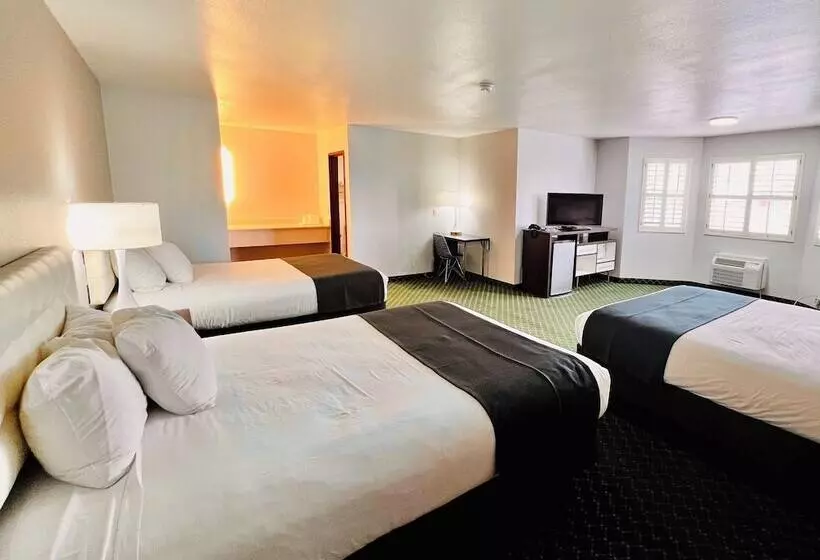 هتل Studio 6 Flagstaff Az