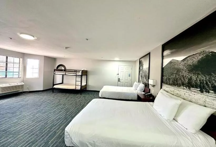 هتل Studio 6 Flagstaff Az