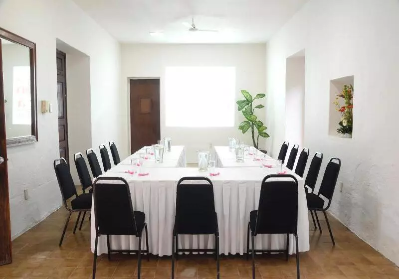 酒店 Misión Concá