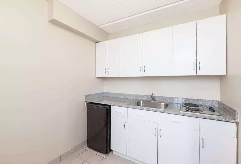 호텔 Ramada Plaza By Wyndham Albany