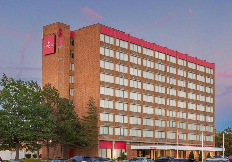 Отель Ramada Plaza By Wyndham Albany