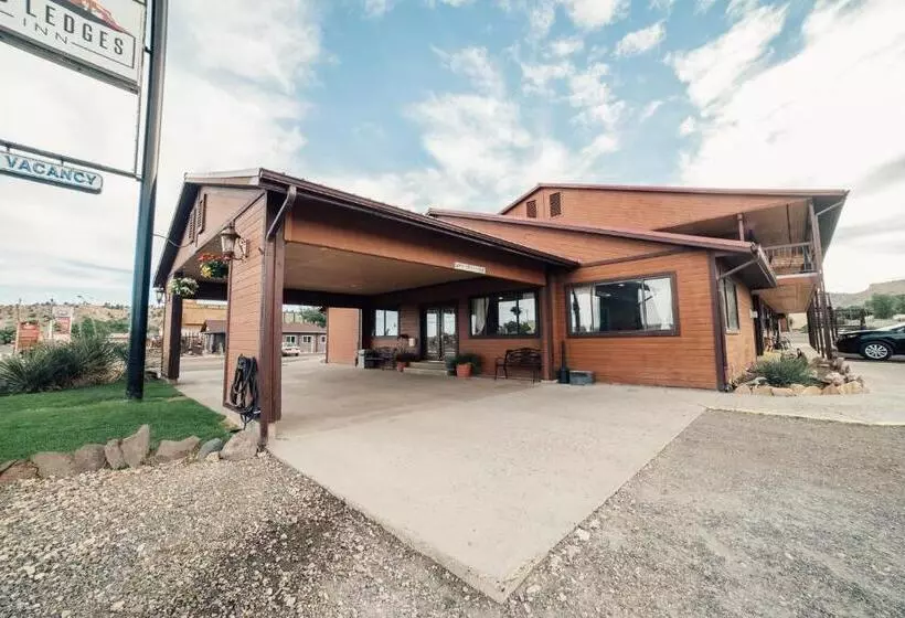 酒店 Red Ledges Inn