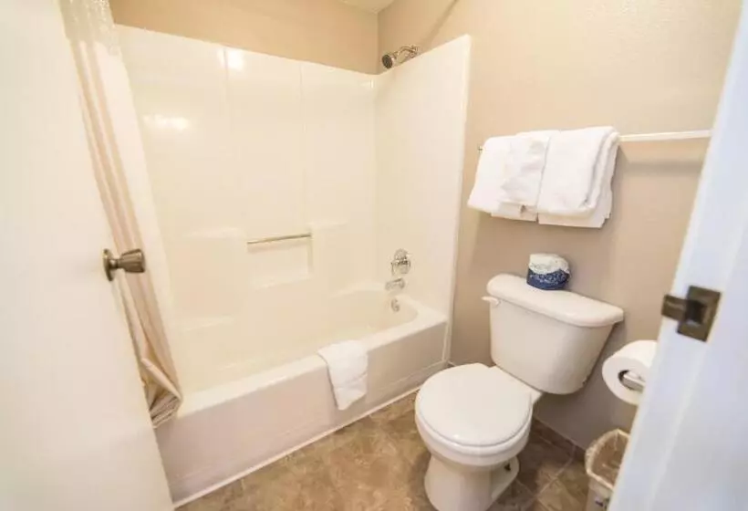 酒店 Red Ledges Inn