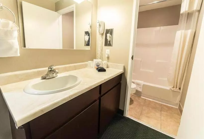 酒店 Red Ledges Inn