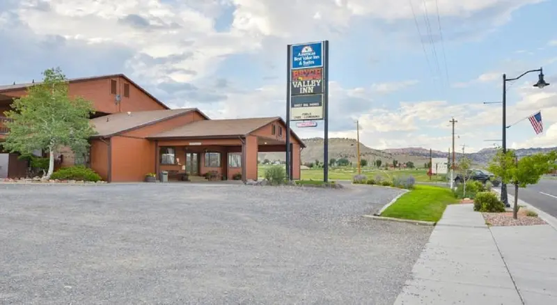 Hotelli Red Ledges Inn
