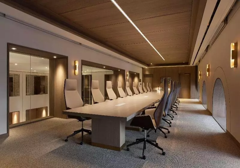 Отель The Clift Royal Sonesta San Francisco