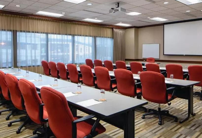 Отель The Westin Southfield Detroit