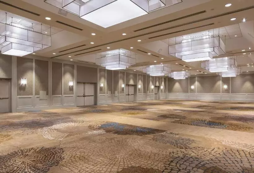 Отель The Westin Southfield Detroit