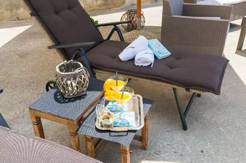 Hotelli Apartments Villa Silvana