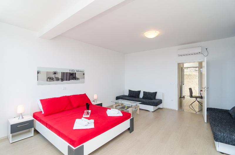 酒店 Apartments Villa Silvana